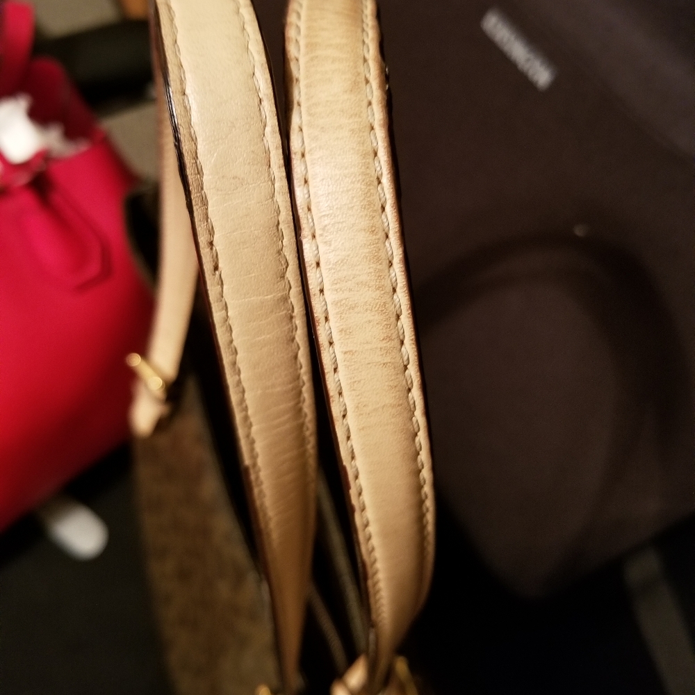 Preloved and gently used Michael  Kors Handbag